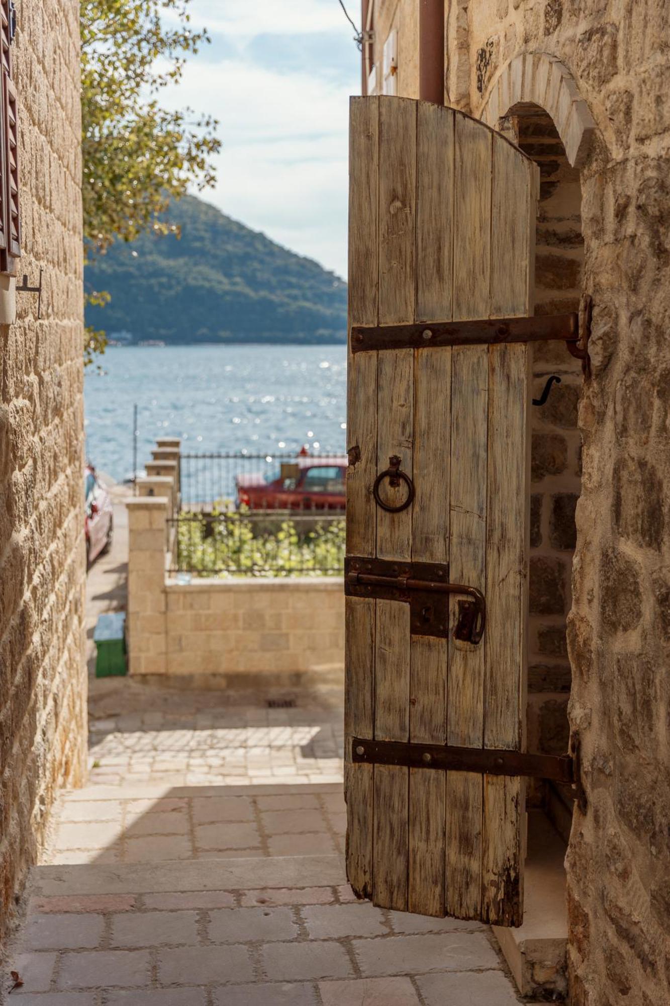 Conte Hotel & Restaurant Perast Eksteriør billede